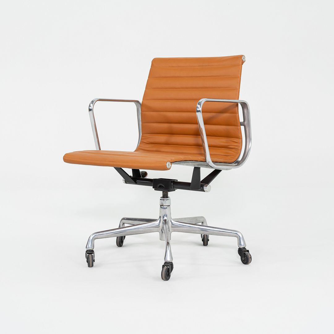 Aluminum Group Management Desk Chair, Model EA335
