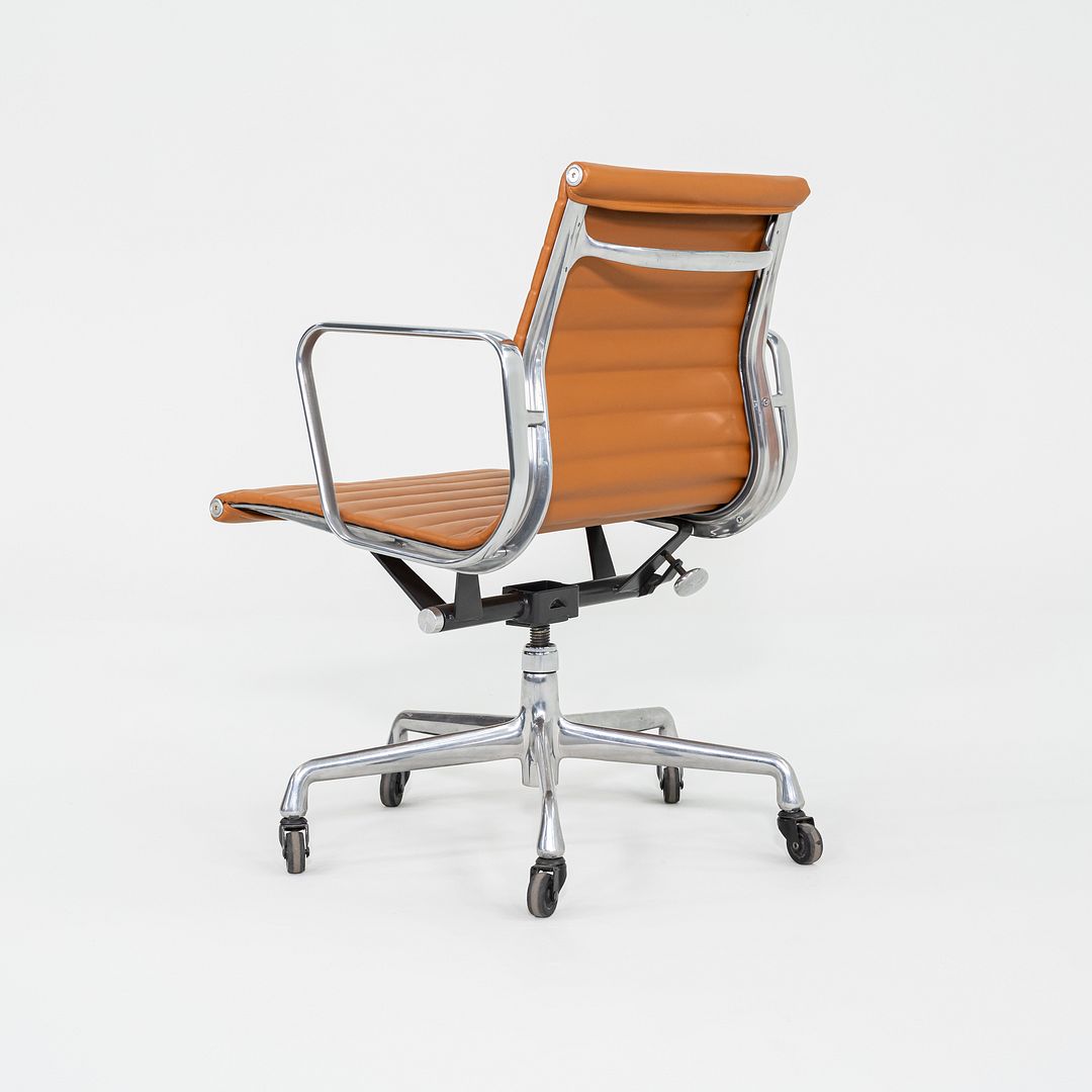 Aluminum Group Management Desk Chair, Model EA335