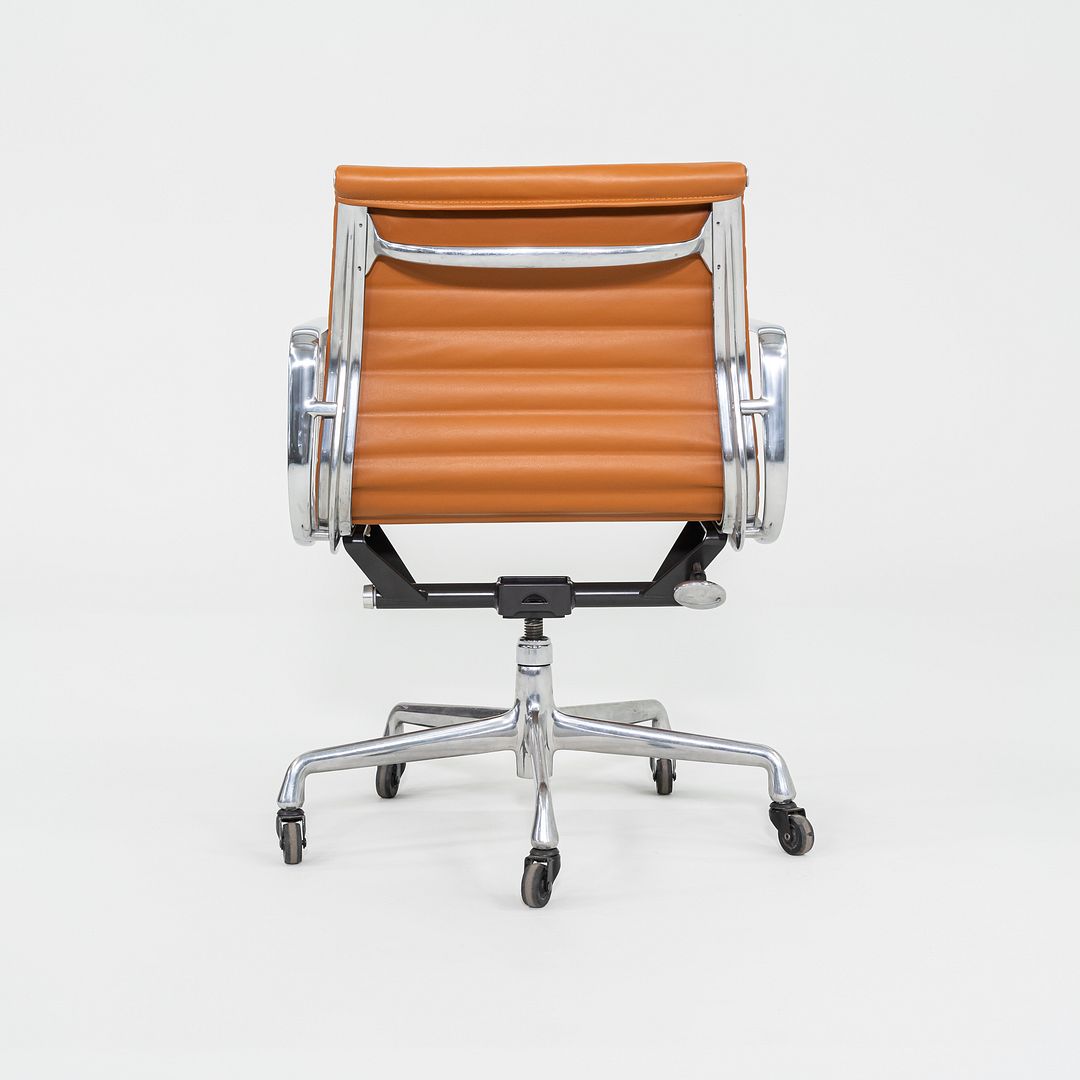 Aluminum Group Management Desk Chair, Model EA335