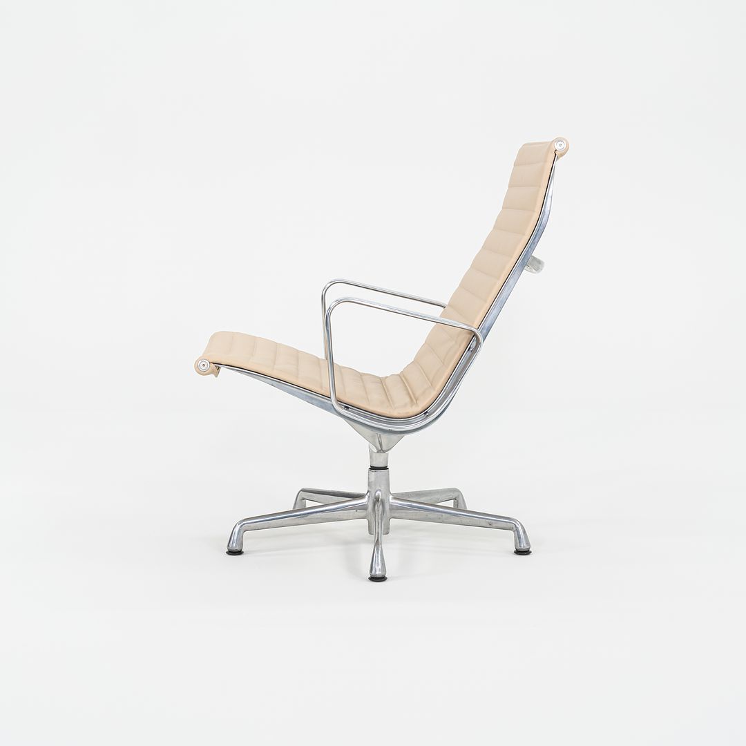 Aluminum Group Lounge Chair, EA316