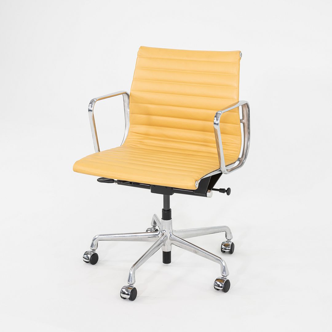 Aluminum Group Management Desk Chair, Model EA335