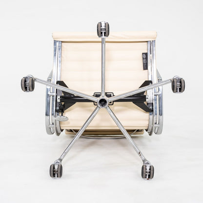 Aluminum Group Management Chair, Model EA335