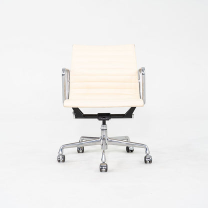 Aluminum Group Management Chair, Model EA335