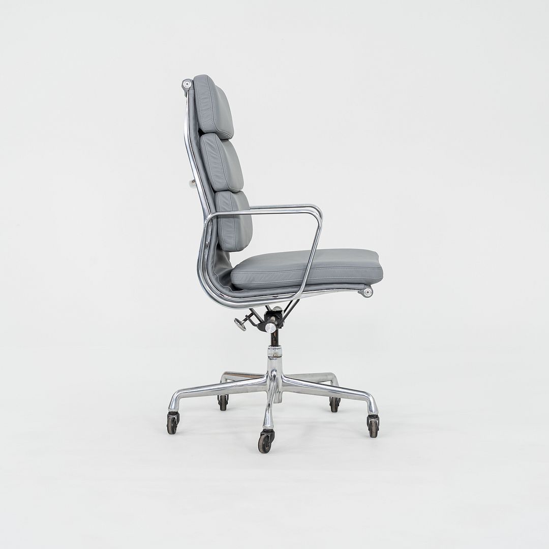 Soft Pad Executive Chair, Model EA437