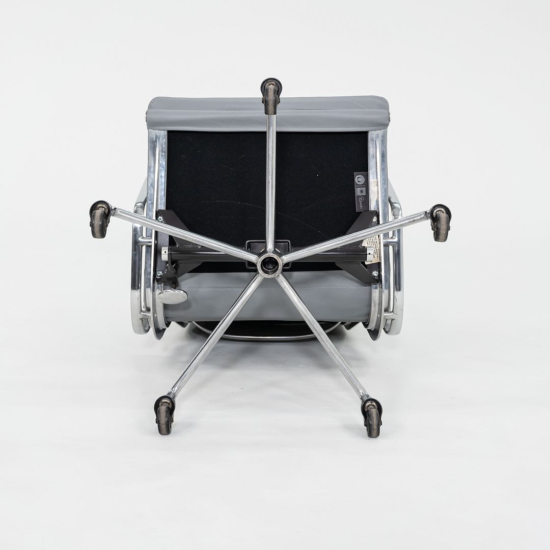 Soft Pad Executive Chair, Model EA437