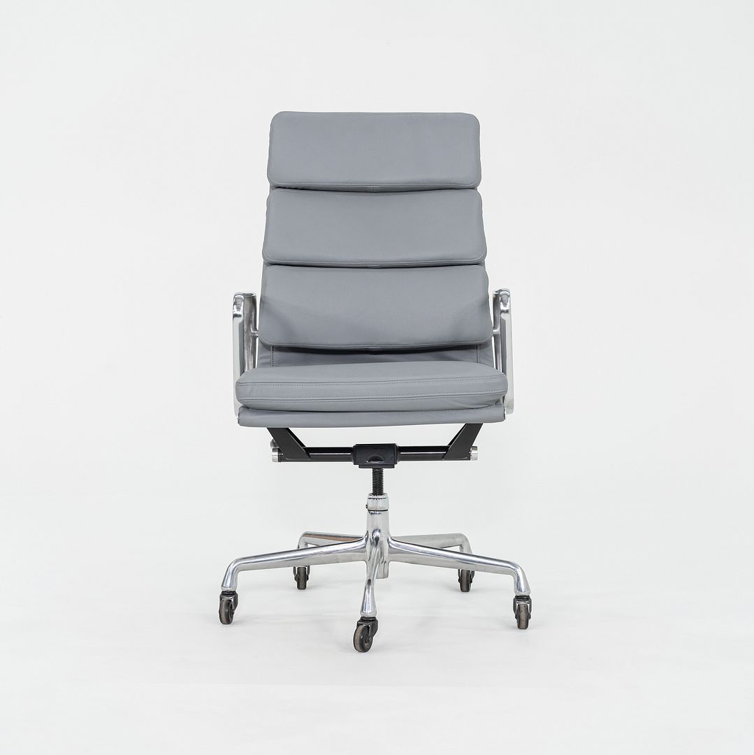 Soft Pad Executive Chair, Model EA437