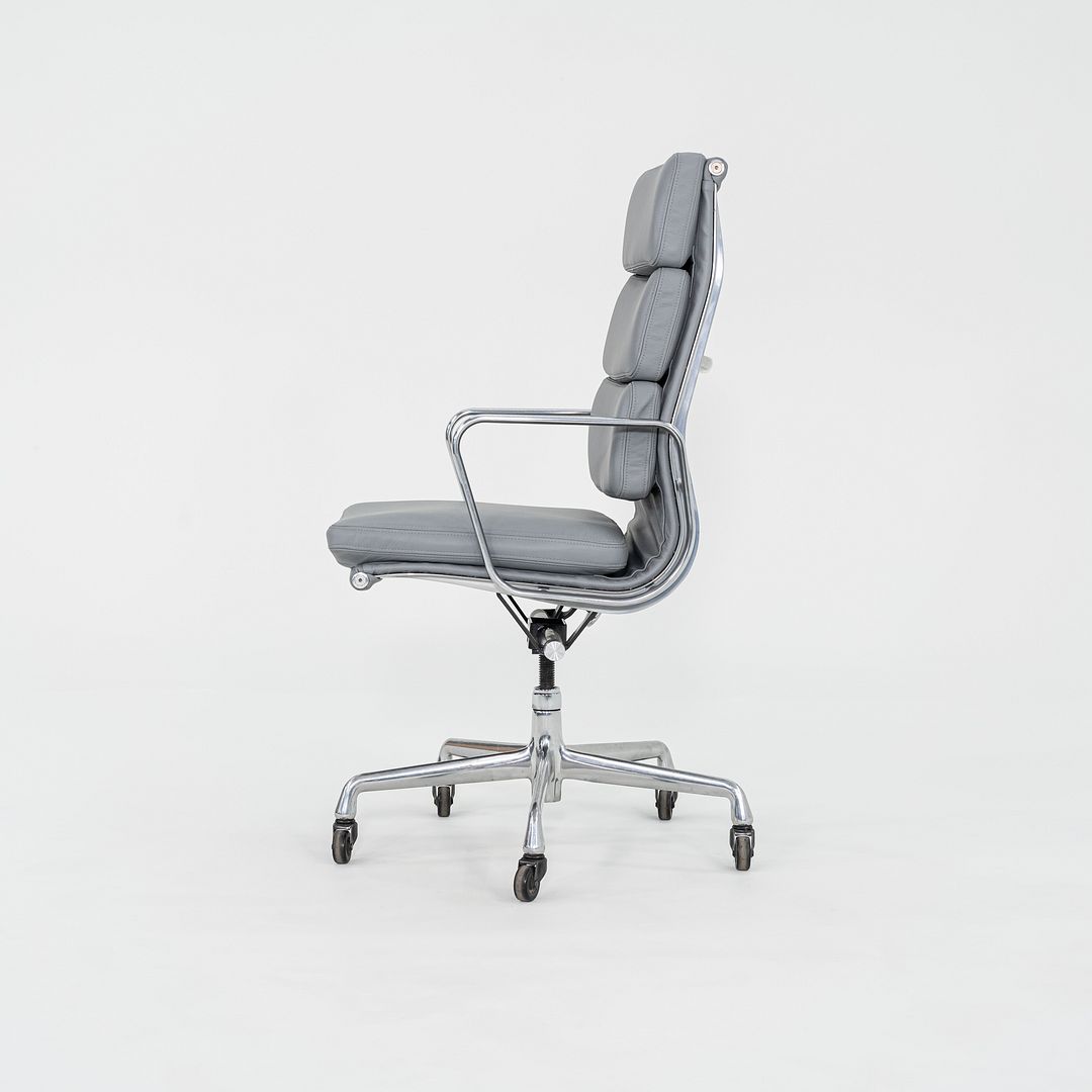 Soft Pad Executive Chair, Model EA437