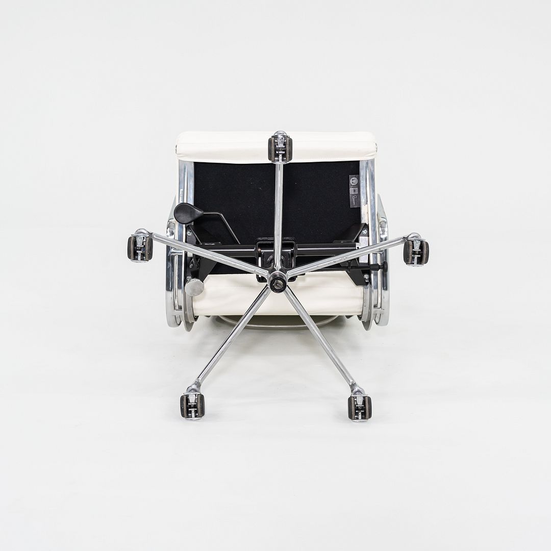 Soft Pad Executive Chair, Model EA437