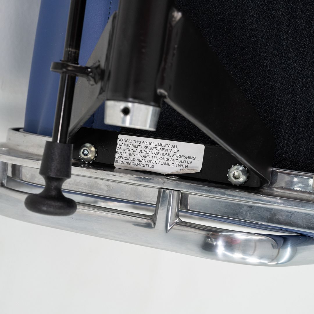 Soft Pad Management Chair, EA435