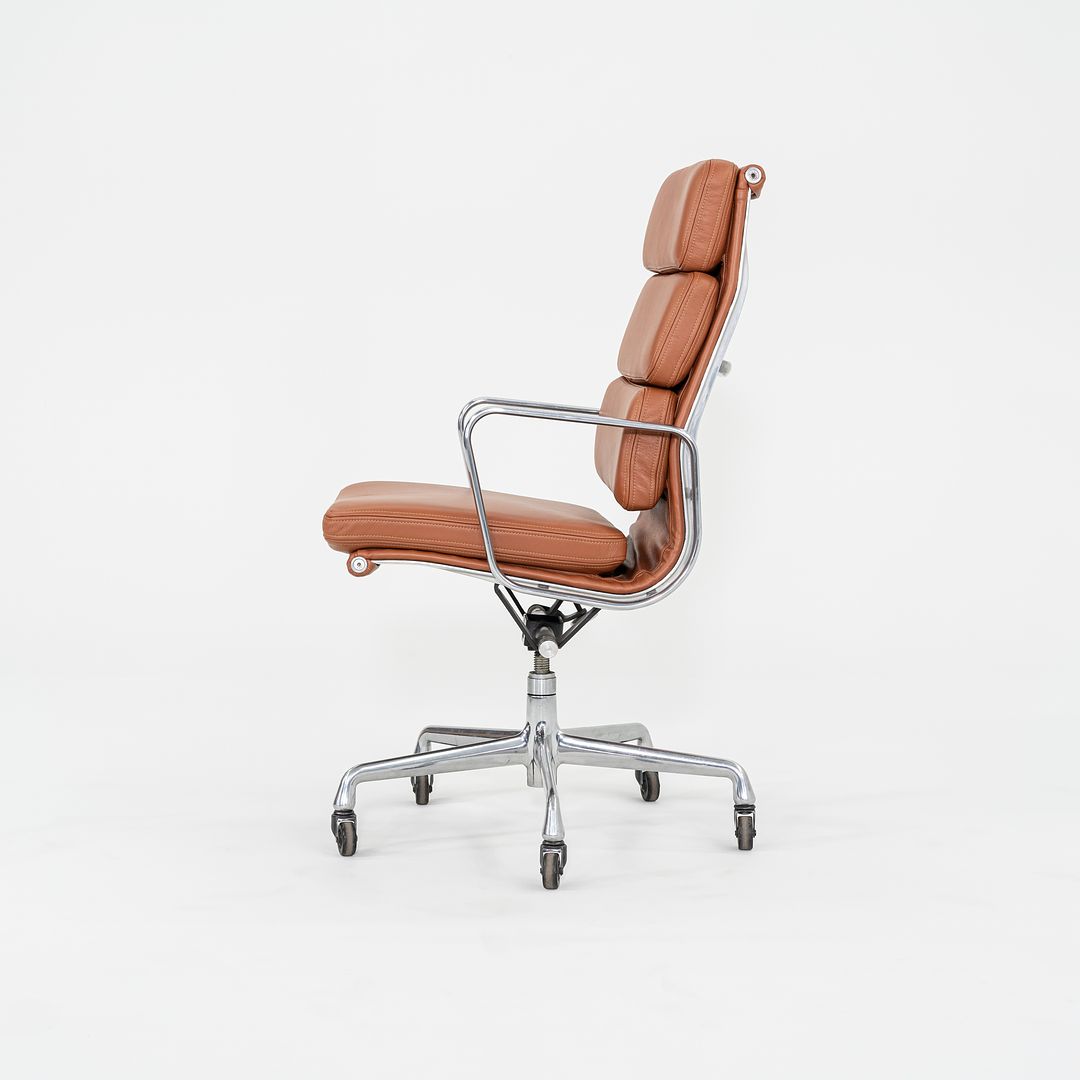 Soft Pad Executive Chair, Model EA437