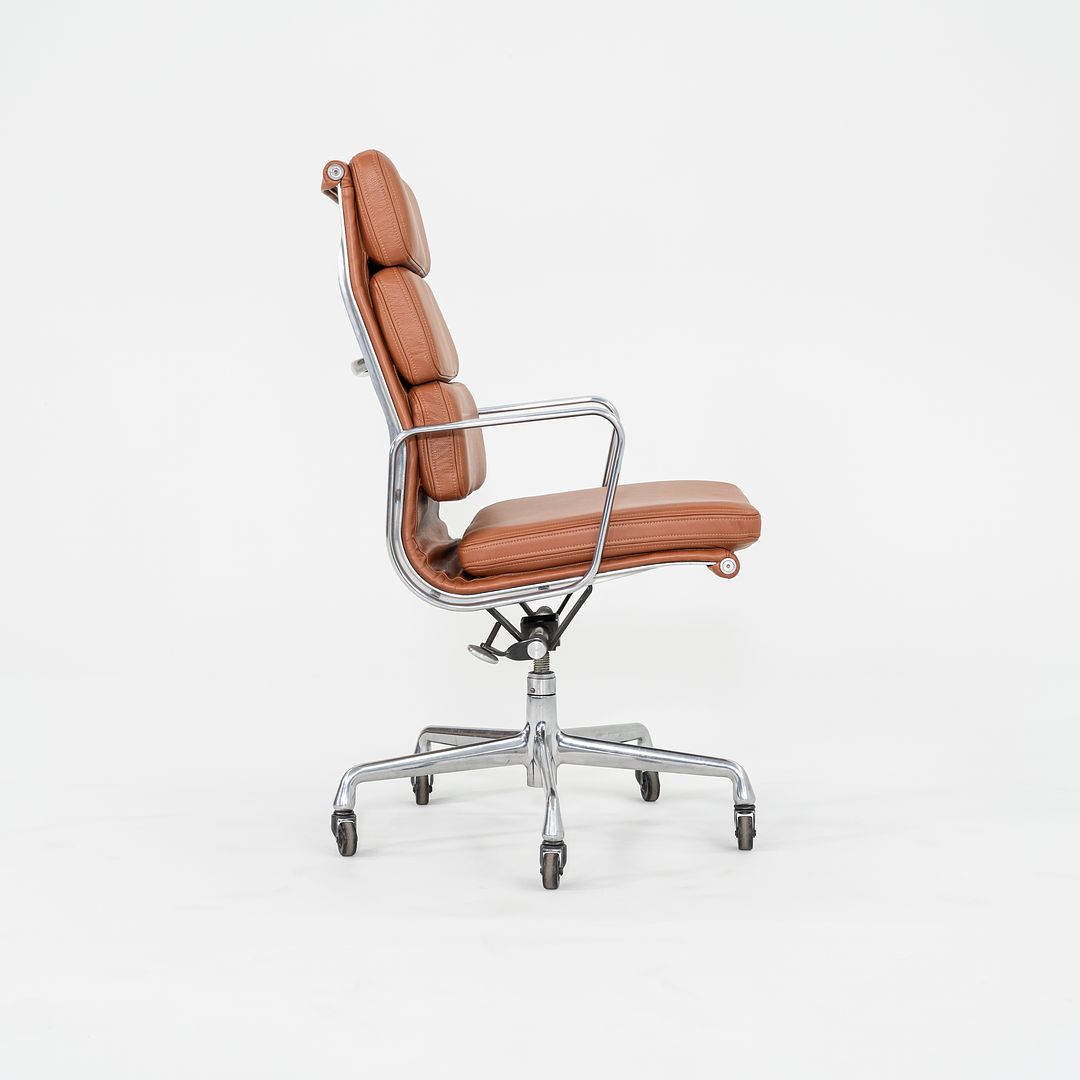 Soft Pad Executive Chair, Model EA437