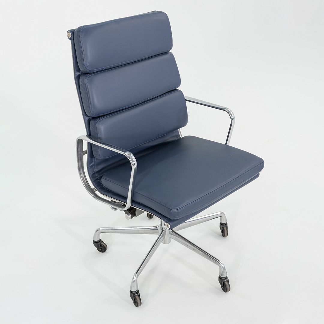 Soft Pad Executive Chair, Model EA437