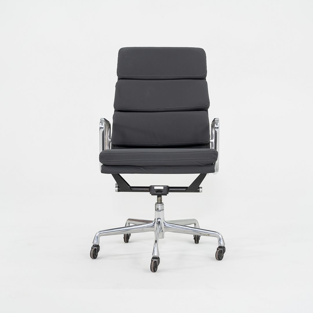 Soft Pad Executive Chair, Model EA437