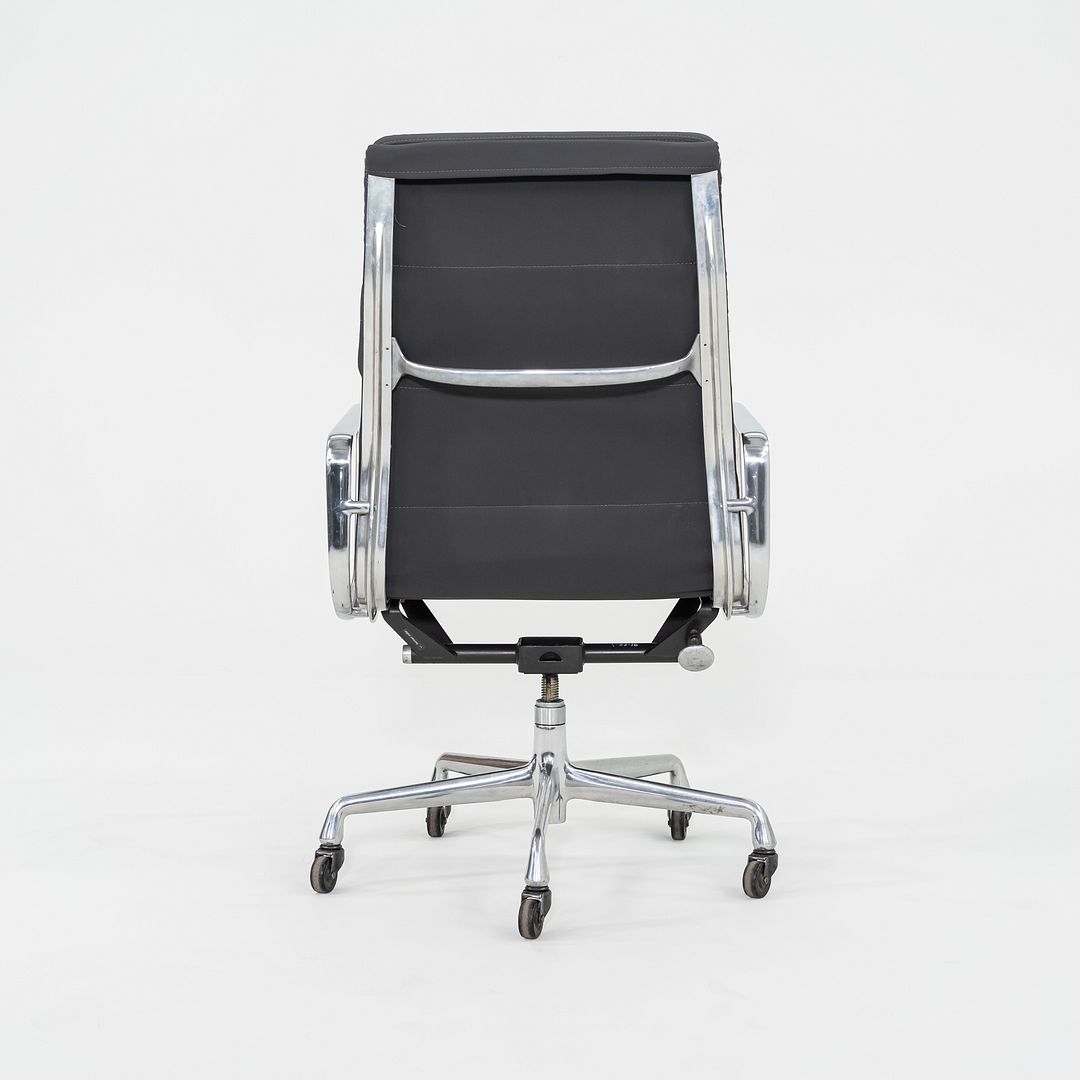 Soft Pad Executive Chair, Model EA437