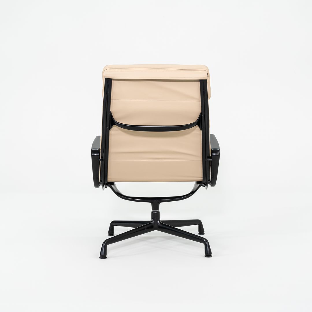 Eames Soft Pad Lounge Chair, EA216