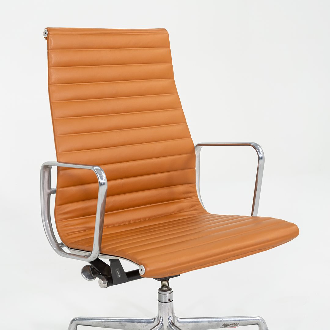 Aluminum Group Executive Chair