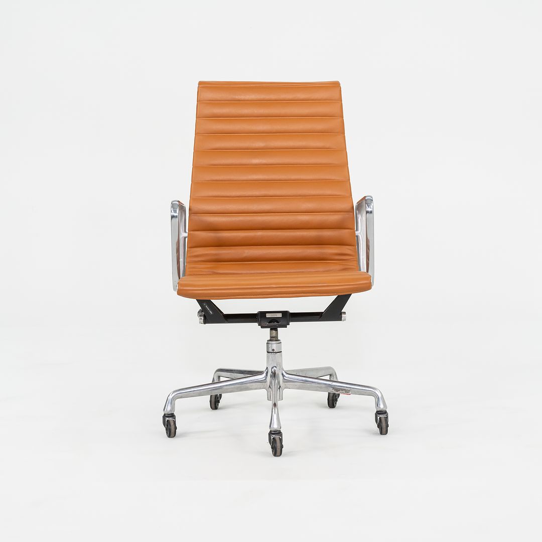 Aluminum Group Executive Chair