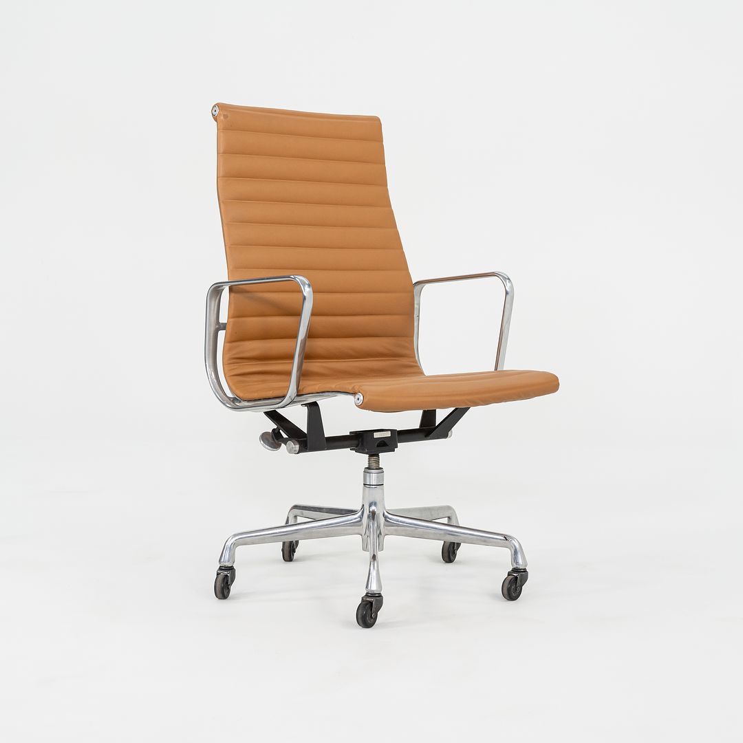 Aluminum Group Executive Chair