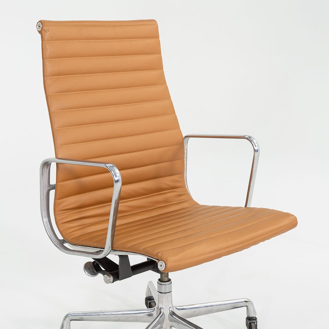 Aluminum Group Executive Chair