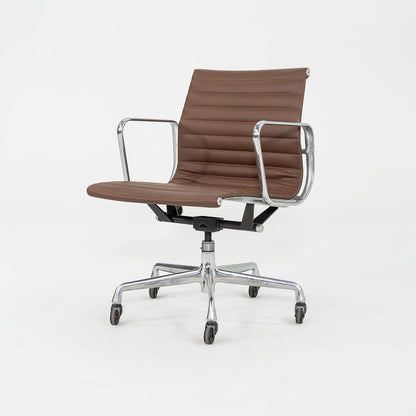 Eames Aluminum Group Management Chair