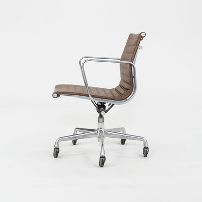 Eames Aluminum Group Management Chair