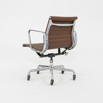 Eames Aluminum Group Management Chair