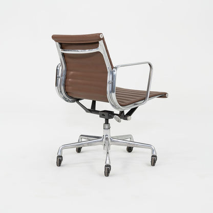 Eames Aluminum Group Management Chair