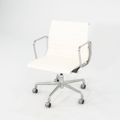 Eames Aluminum Group Management Chair