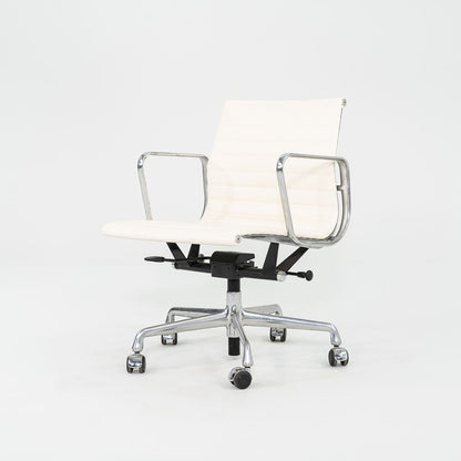 Eames Aluminum Group Management Desk Chair, Model EA335