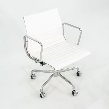 Aluminum Group Management Chair