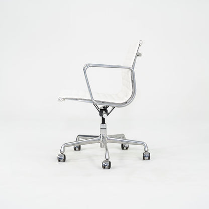 Aluminum Group Management Chair