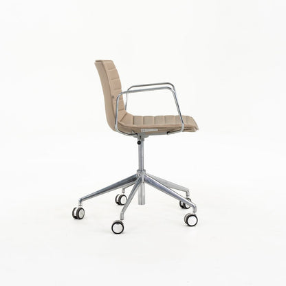 Catifa 53 Desk Chair