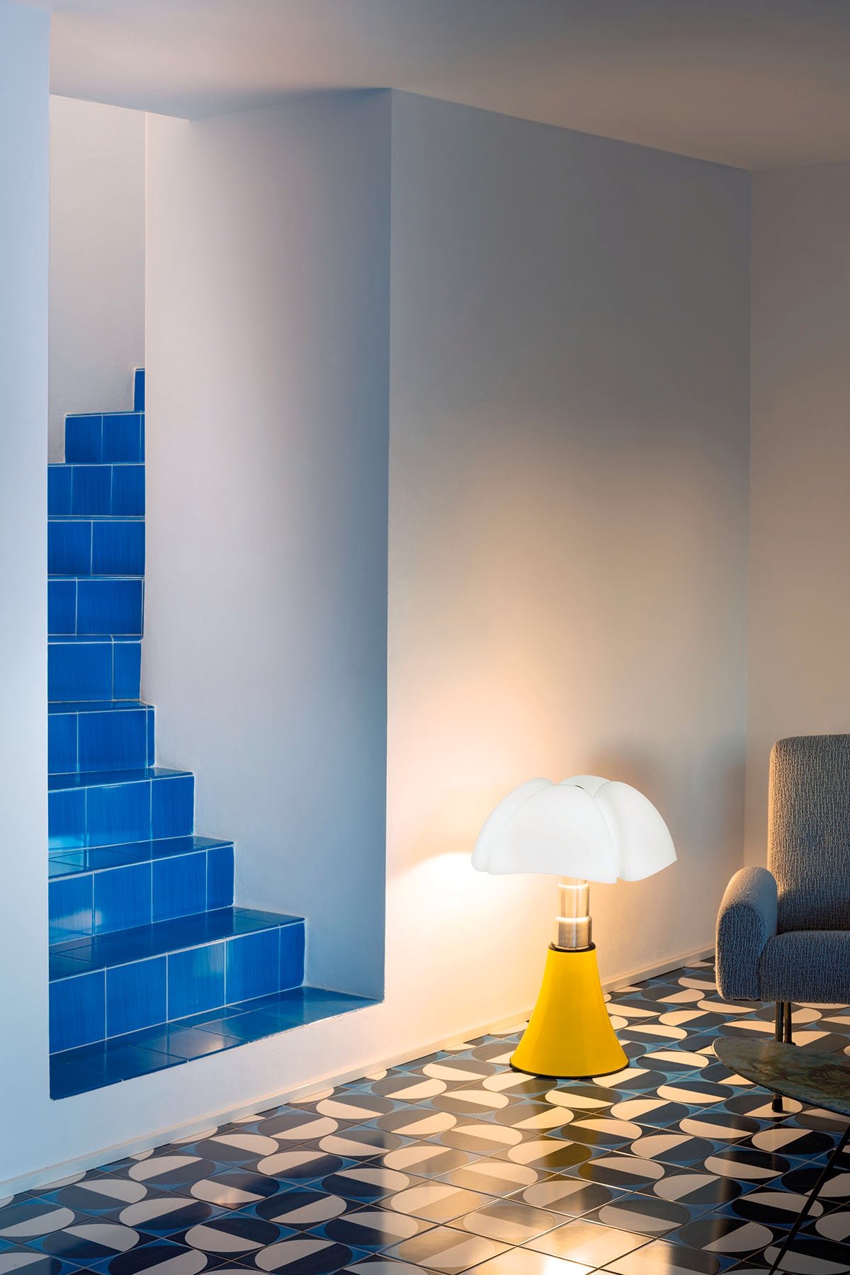 Pipistrello Pop Table Lamp