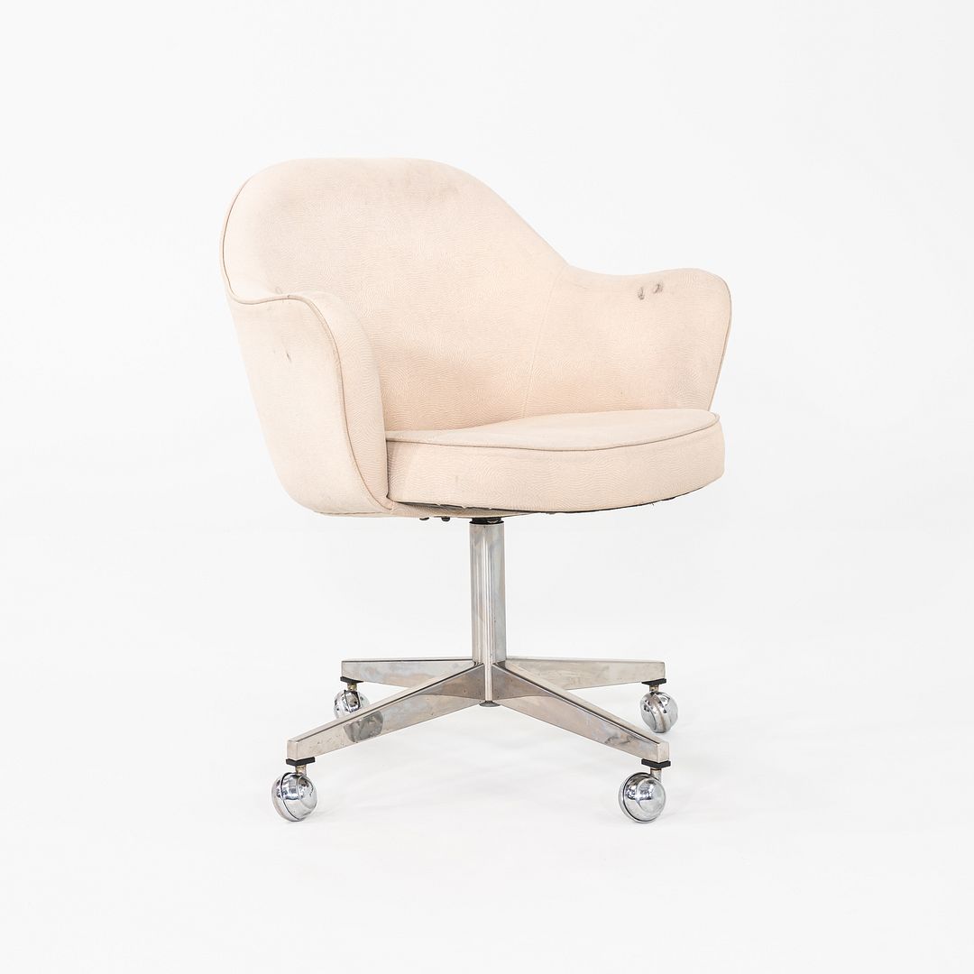 Saarinen Executive Armchair, Model 68