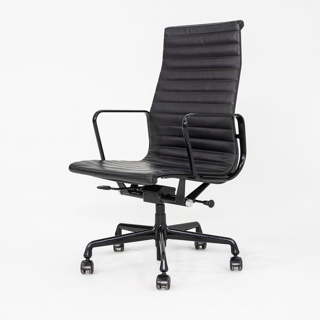 Aluminum Group Executive Desk Chair, EA337