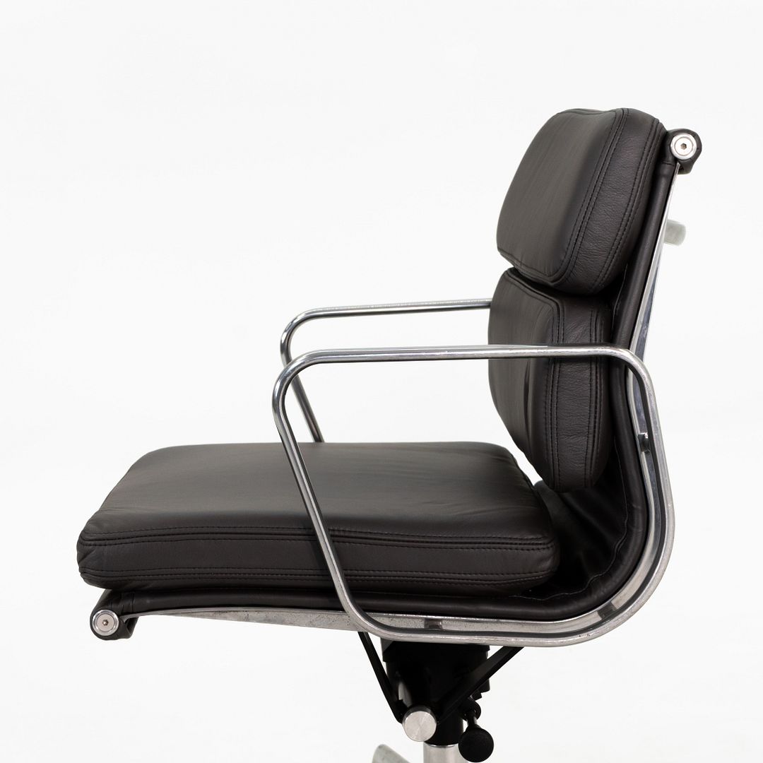 Aluminum Group Soft Pad Management Desk Chair, Model EA435
