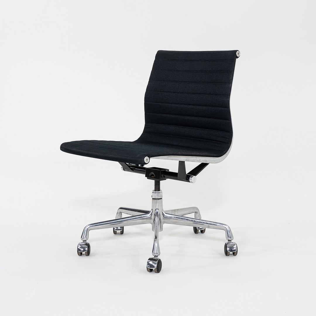 Aluminum Group Management Armless Desk Chair