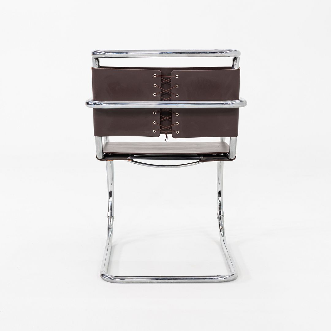 MR20 Armchair