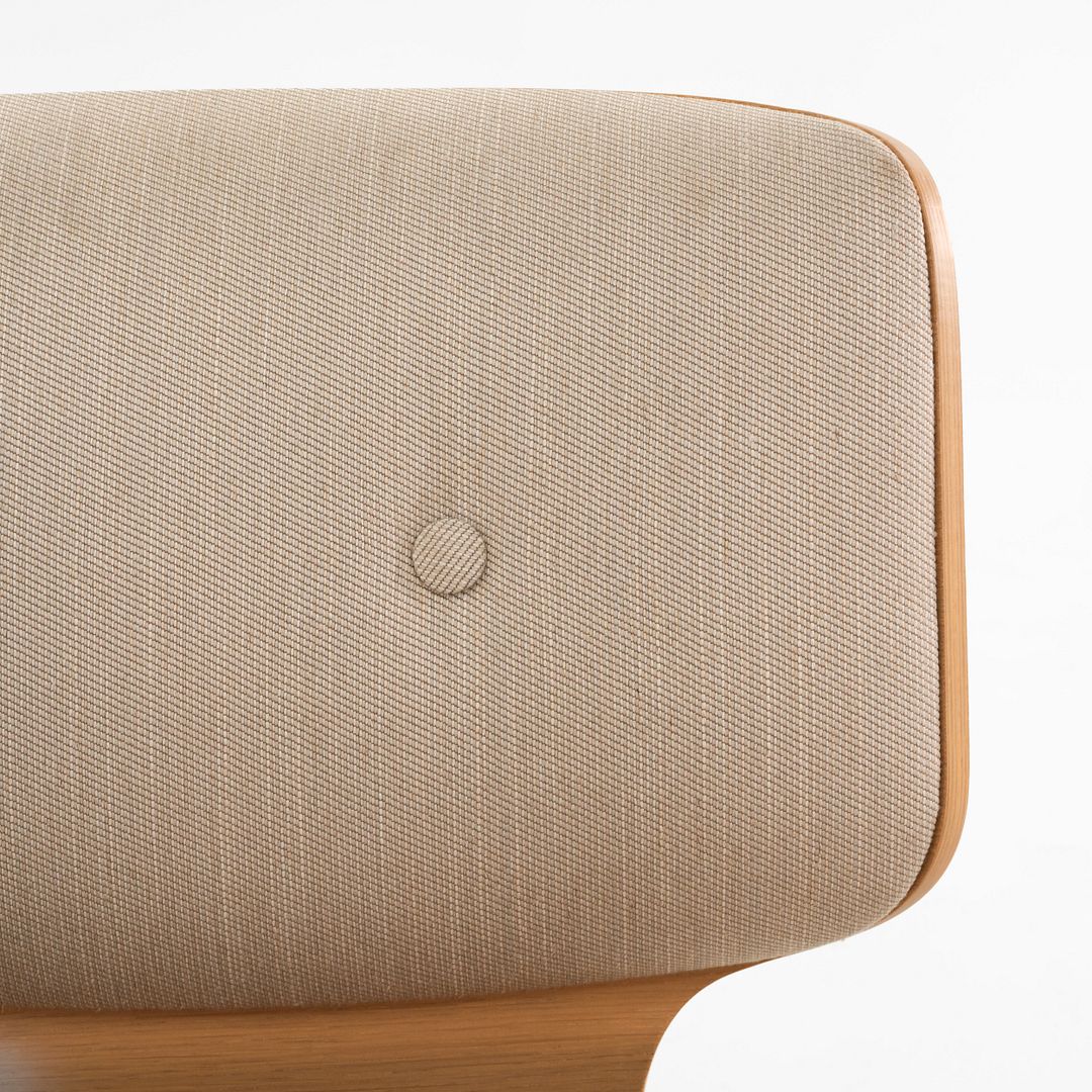 Nut Lounge Chair