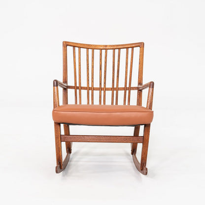 ML-33 Rocking Chair