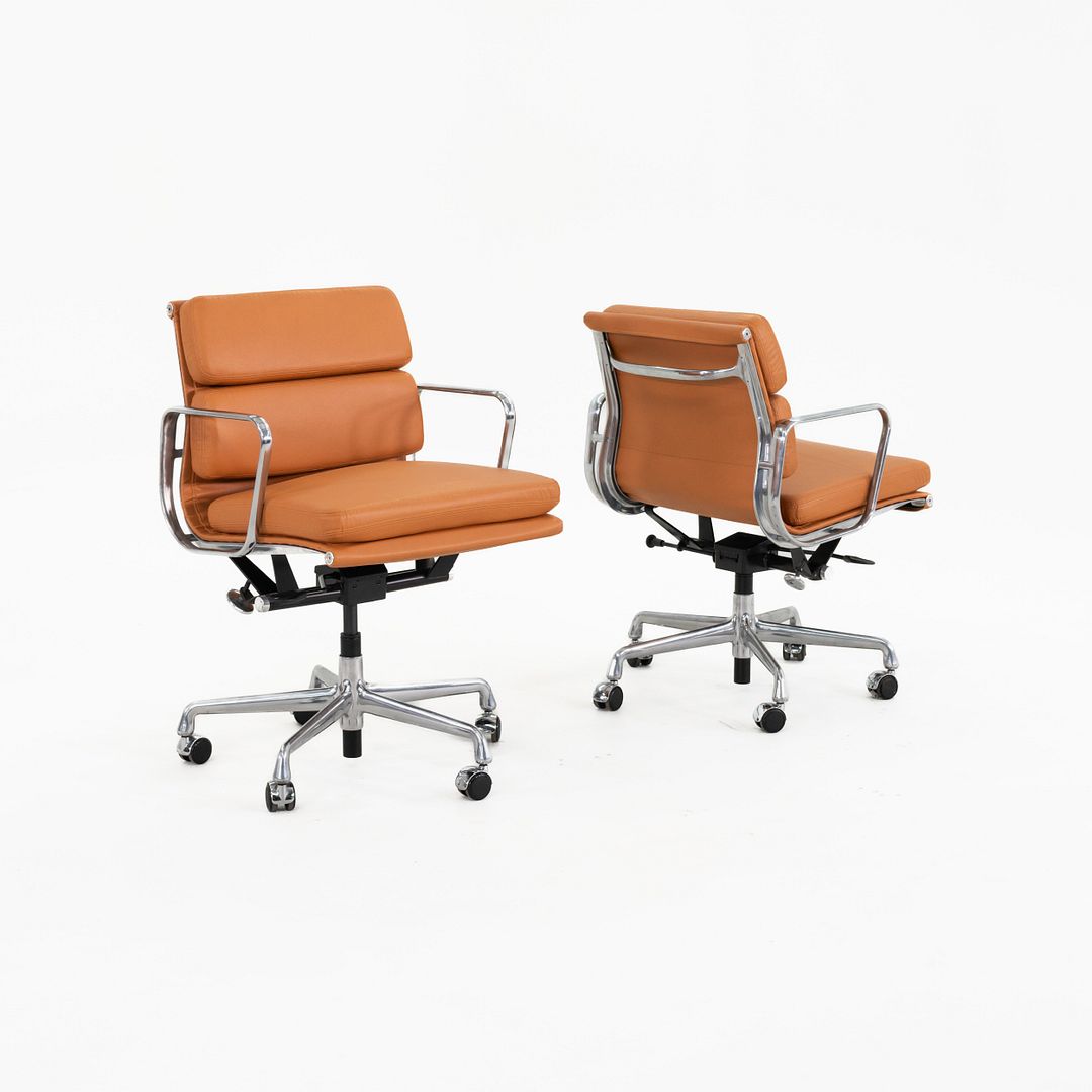Eames Soft Pad Management Desk Chair, EA435