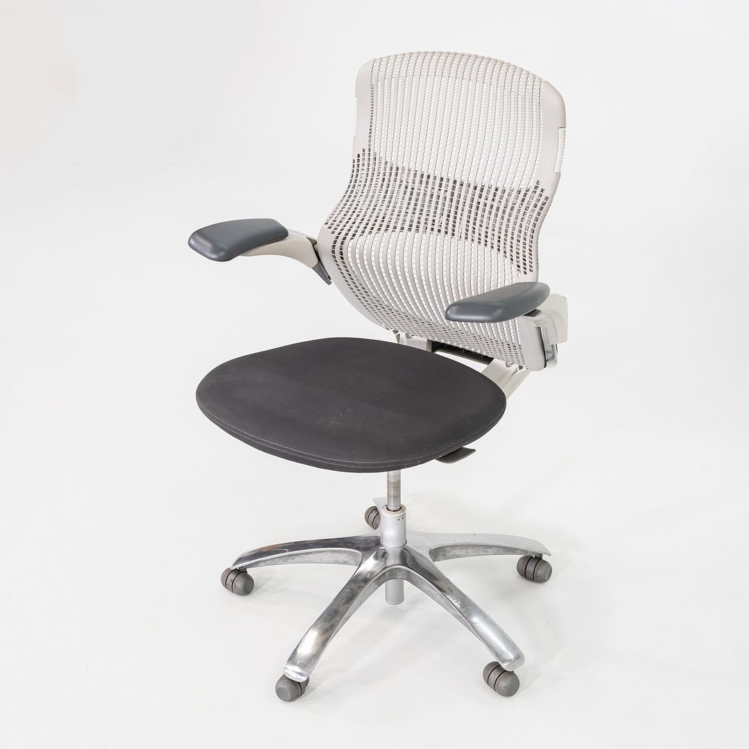 Generation Desk Chair