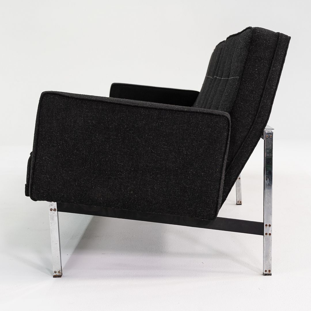 Parallel Bar System Sofa