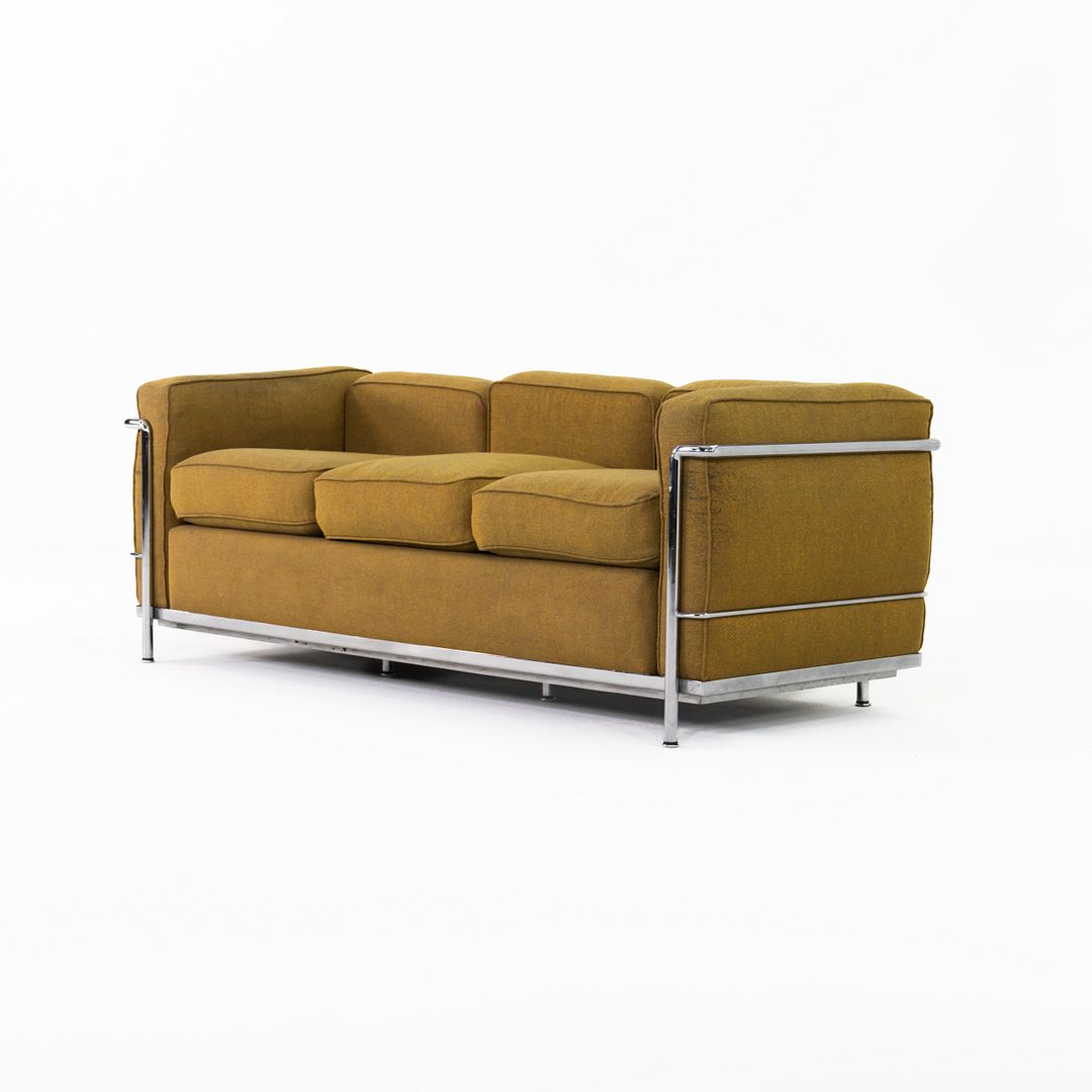 LC-2 Three-Seat Sofa