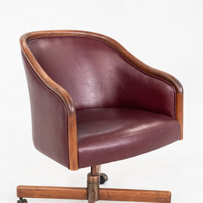 Model 1081 Desk Chair