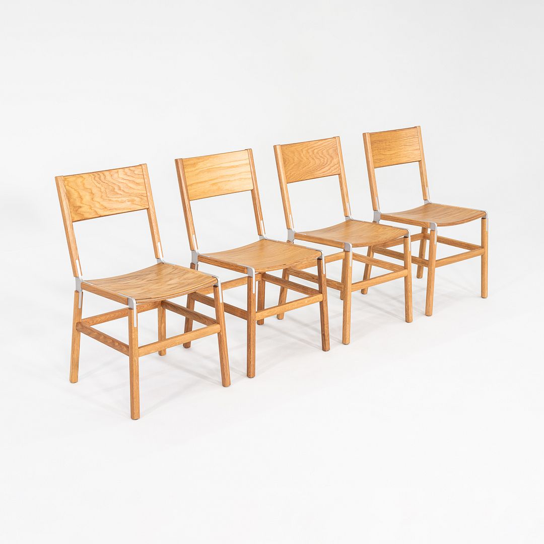 Standard Mariposa Chair