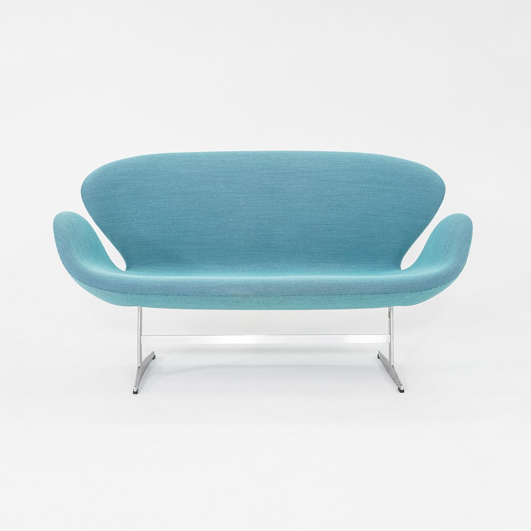 Swan Sofa