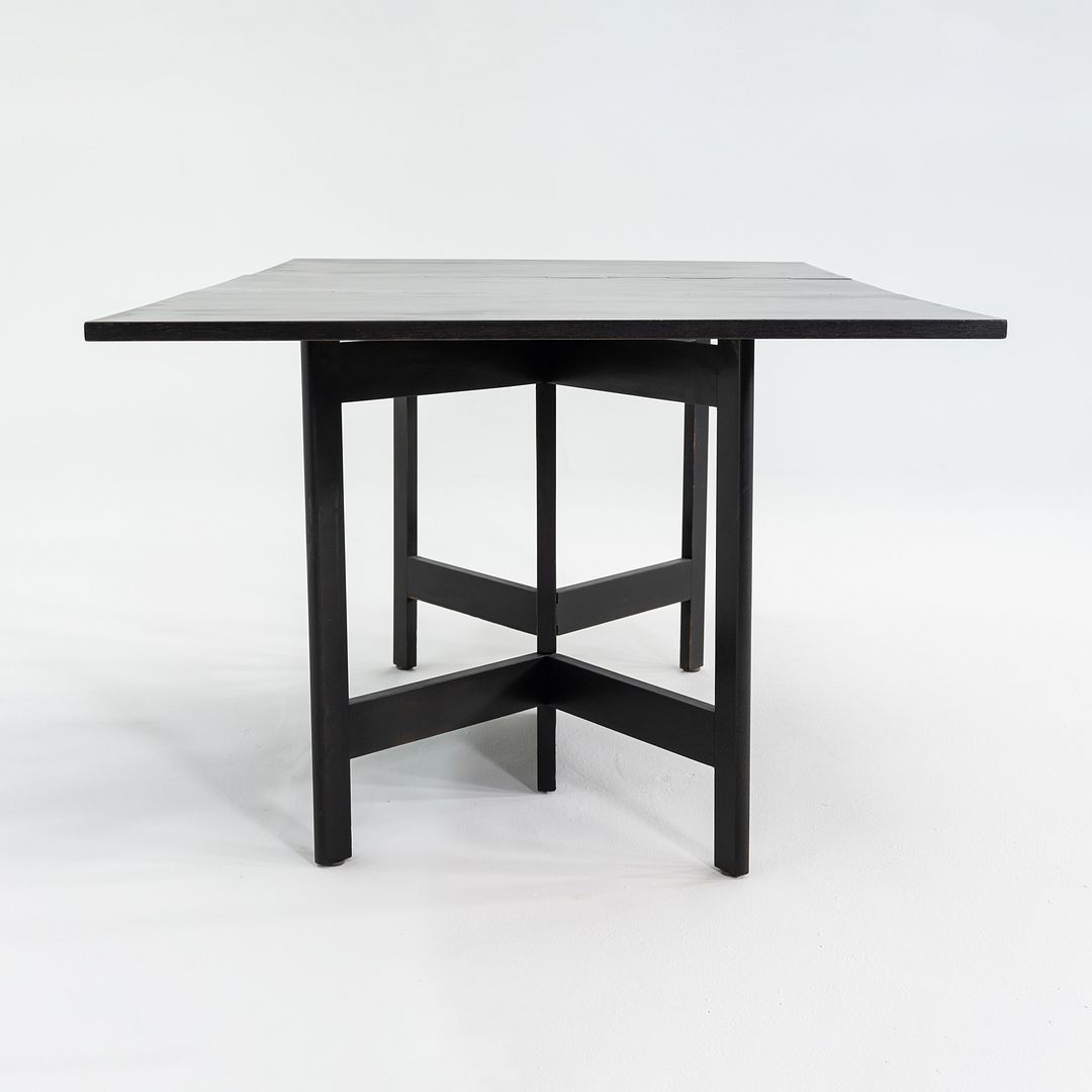 Gate Leg Dining Table, Model 4656