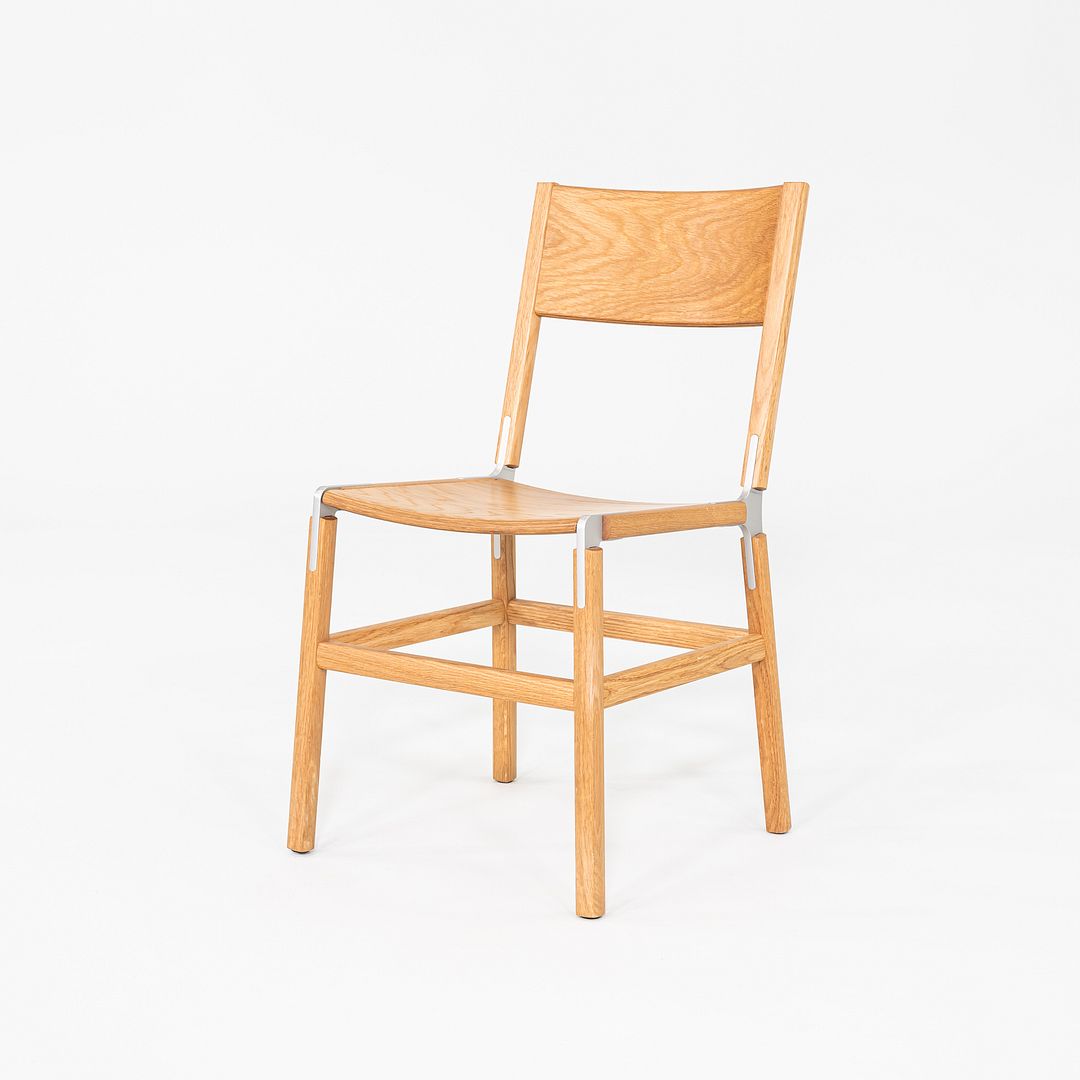Standard Mariposa Chair