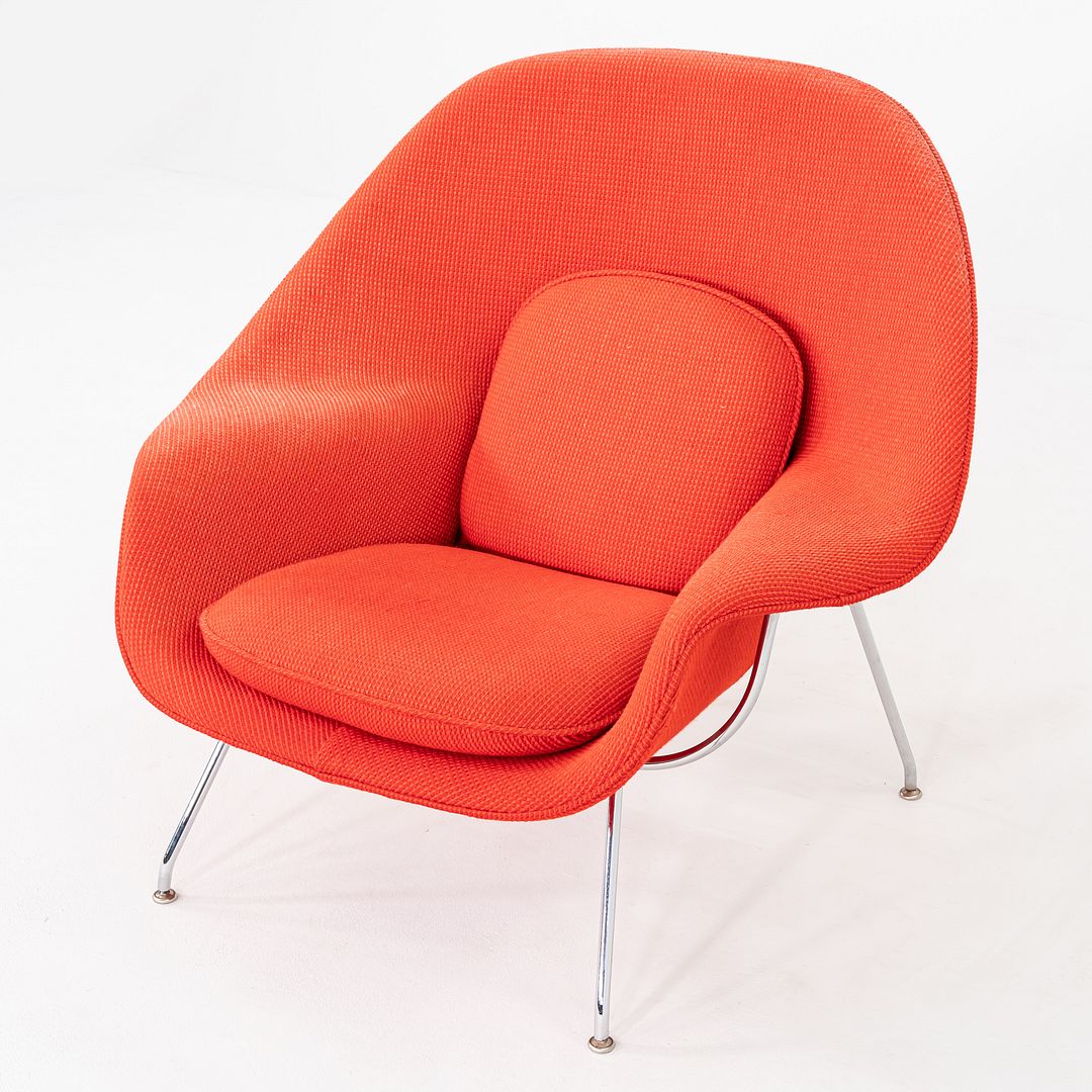 Womb Lounge Chair and Ottoman